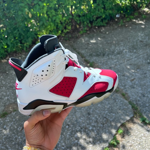 Carmine 6s - Picture 2 of 8